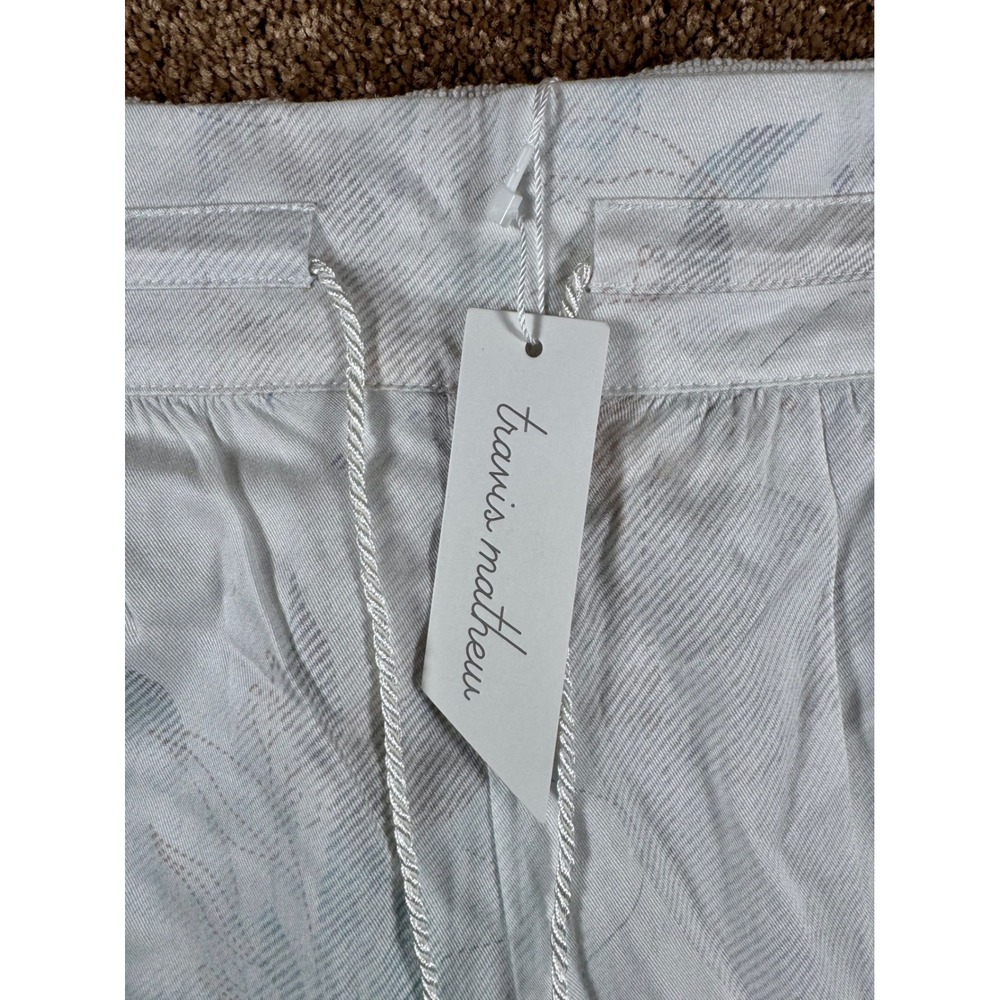 Travis Mathew Womens Floral Casual Shorts Light Grey Elastic Waist Tassel Size L - Picture 2 of 7